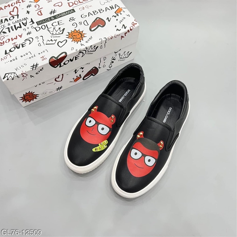 Giày slipon da nam Dolce in nổi hình mặt quỷ đỏ tag đinh vàng đế cao su non êm đẹp GS32P