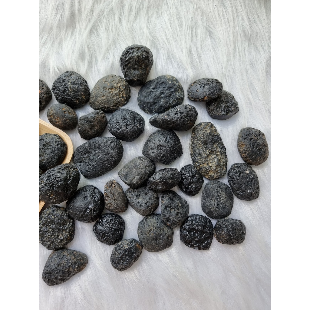 Đá thiên thạch Tektite (Tectit) Việt Nam, đá phong thủy, thanh tẩy Tarot, Reiki, thiền định