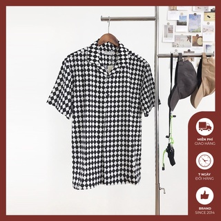 Sơ mi cổ vest họa tiết caro đen trắng chất lụa mát - SM410