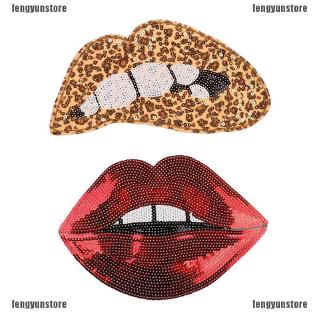 Sticker Ủi Thêu Hình Đôi Môi Đính Kim Sa