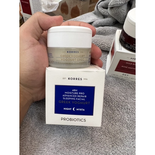 KEM DƯỠNG DA NGÀY/ĐÊM KORRES