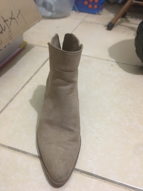 Thanh lý giầy bershka