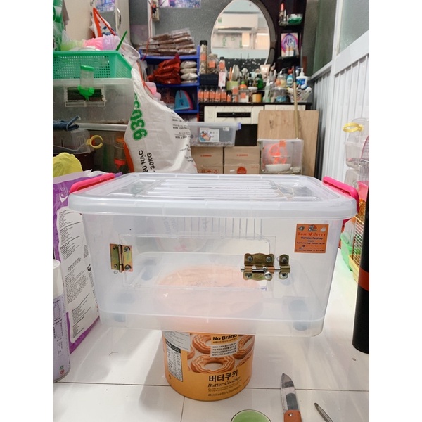 Lồng hamster thiết kế từ thùng