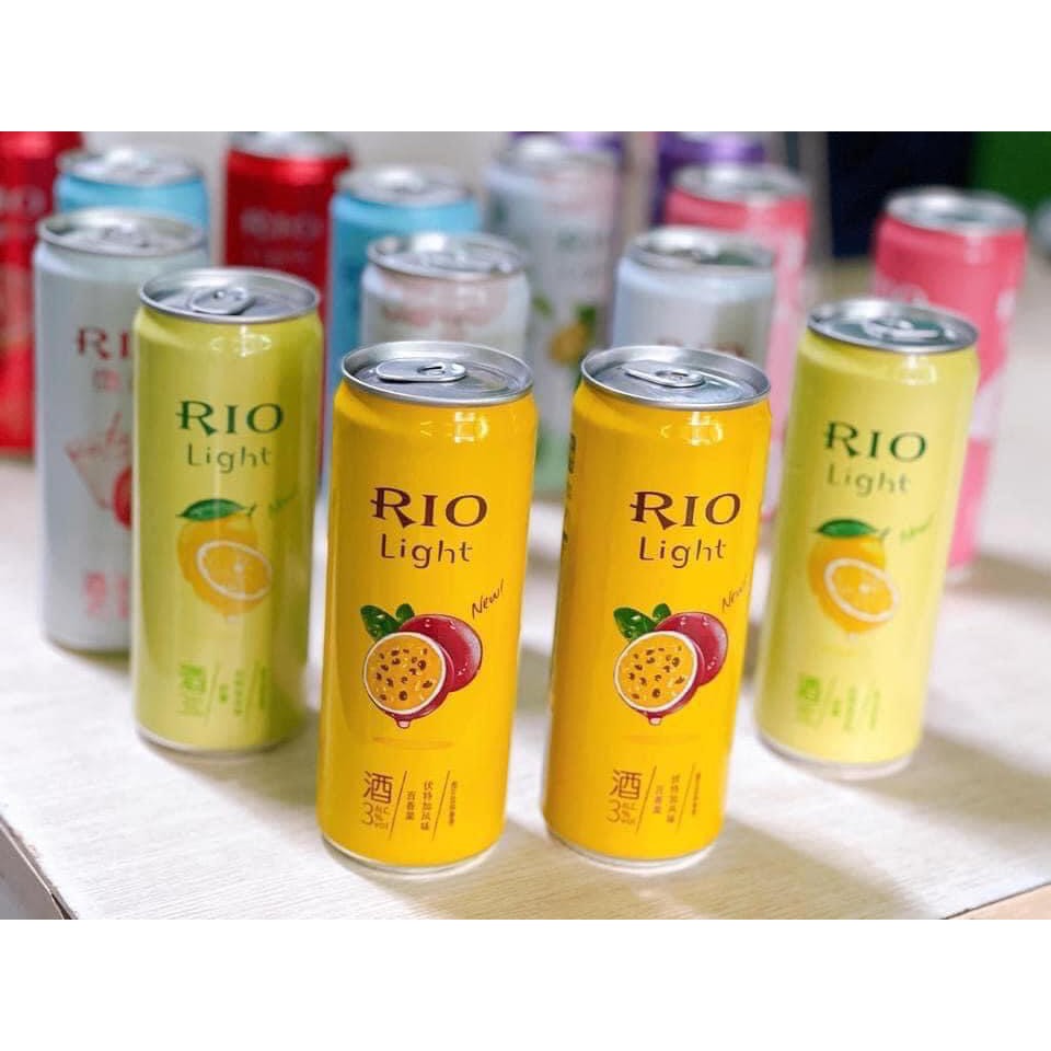 Nước uống trái cây lên men cao cấp Rio light lon 330ml