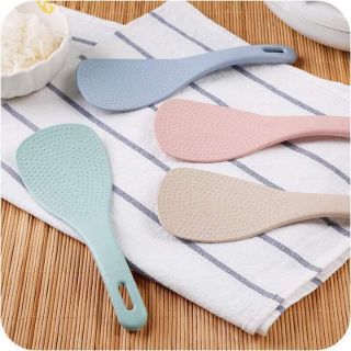 Muỗng múc cơm nhựa lúa mạch chống dính an toàn