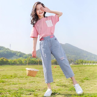 Set áo phông hồng + quần bò xuất Hàn