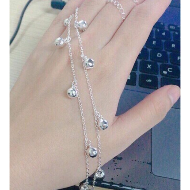 Lắc chân chuông lúc lắc dễ thương