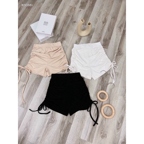 QUẦN SHORT RÚT DÂY