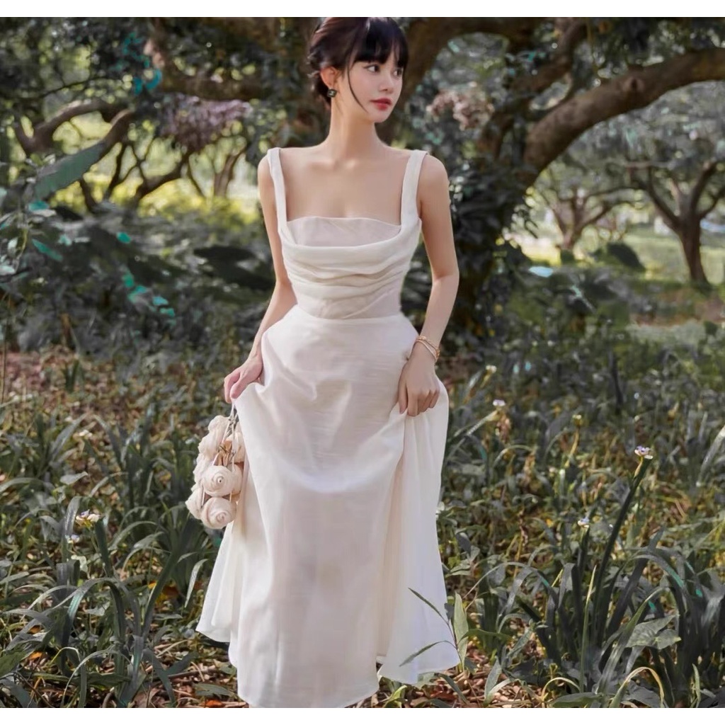 Đầm trắng xoè cổ tích 2 dây nếp gấp độc đáo Dayu