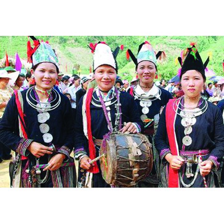Kiềng cổ bạc