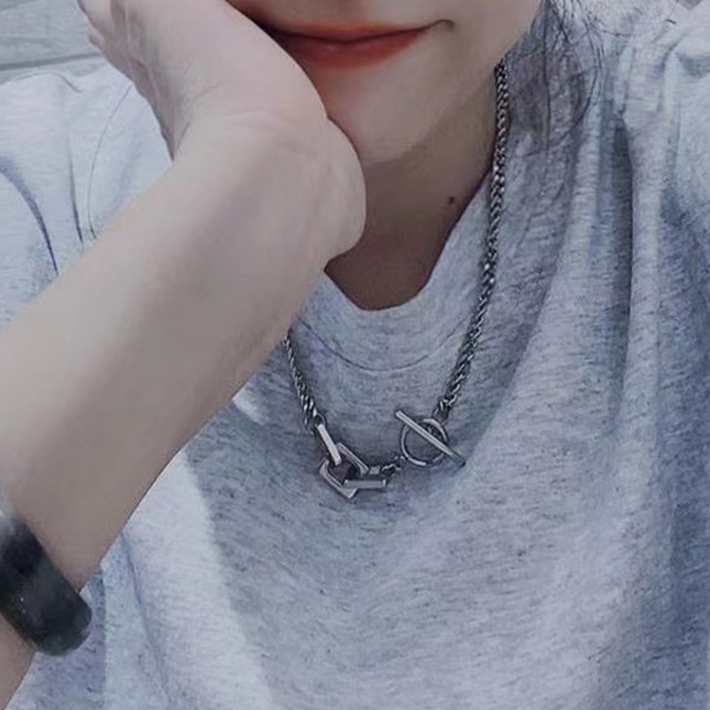Vòng cổ Mặt Hình Học Bằng Thép Titan Phong Cách hip-hop Sang Trọng Thời Trang