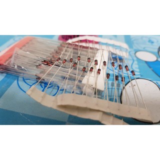 Set 10 con Diode Zener 9V1