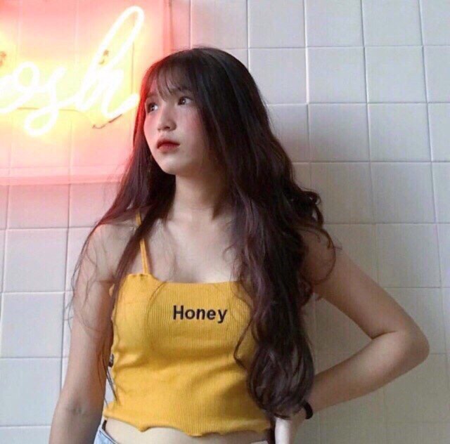 Áo 2 dây chữ thêu honey