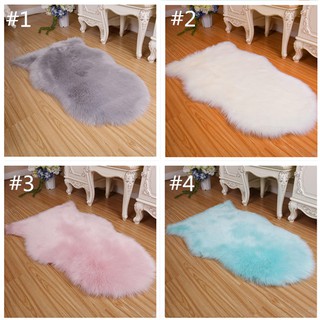 Thảm lông cừu nhân tạo lót sàn cỡ 60*40*2cm