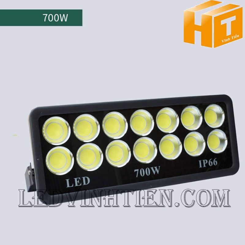 Đèn pha led ngoài trời nhiều chủng loại, đèn chiếu sáng ngoài trời biển quảng cáo nhà xưởng sân vườn...