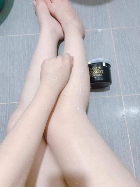 TẨY TẾ BÀO CHẾT SỮA DỪA QUEENIE SKIN [KÈM QUÀ]