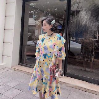 Đầm suông bèo lụa