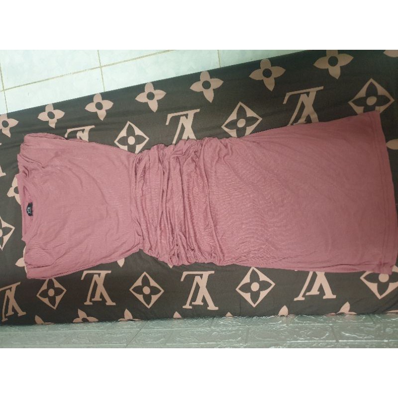 Thanh lý đầm body nhúng eo