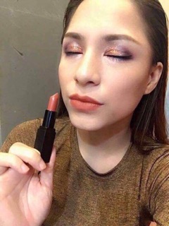 Son thỏi lì Skinface 