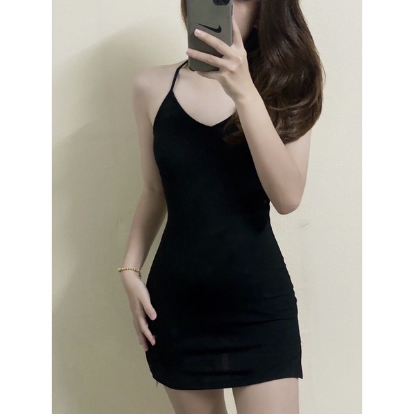 Set váy body mini cổ yếm cột dây kèm tay áo rời 2022