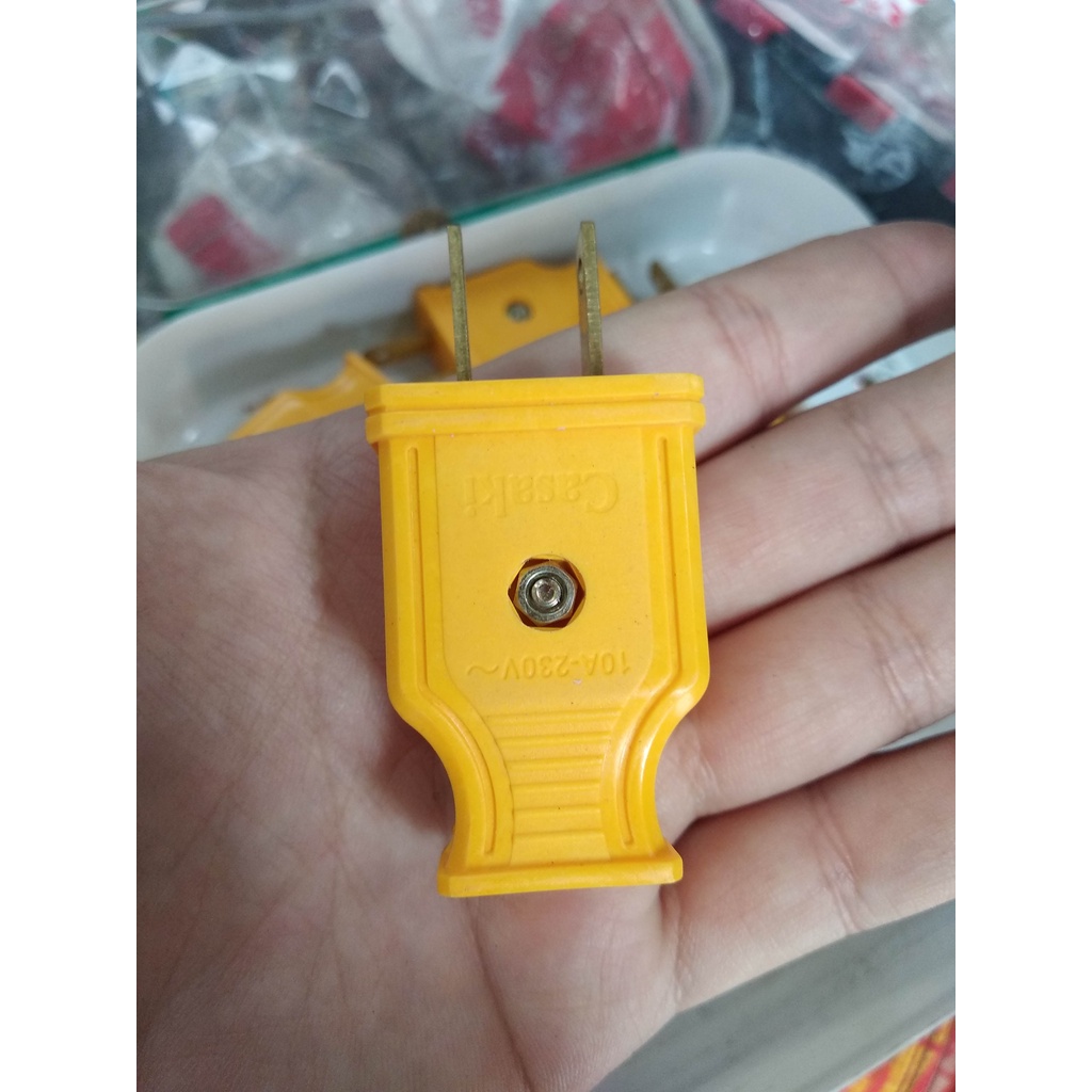 Phích cắm điện đầu đực Casaki chân dẹp lõi đồng chịu nhiệt cao chống cháy