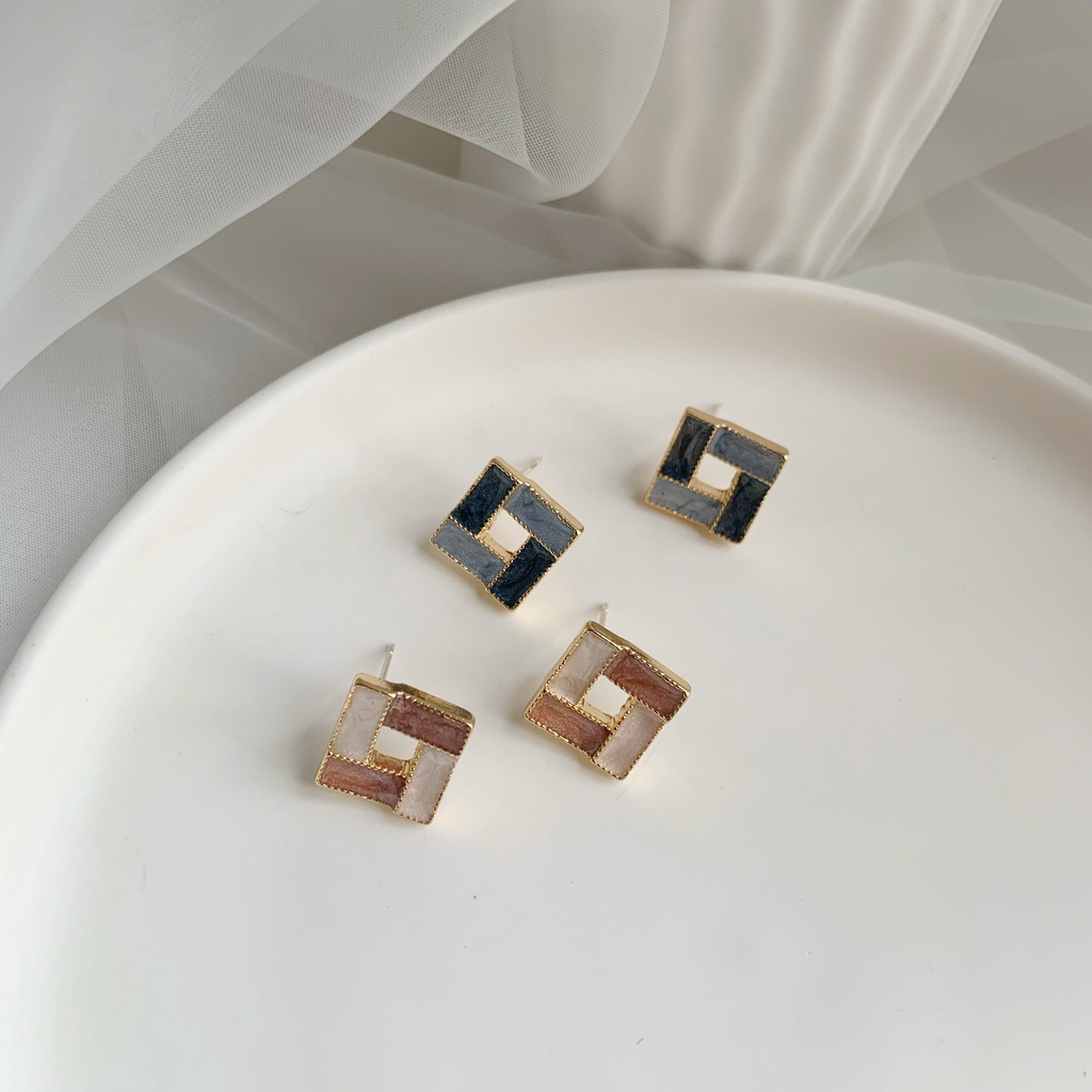 Khuyên tai kẹp không bấm lỗ chốt cố định K054 bằng hợp kim mạ vàng hình vuông dáng ngắn Leous Accessories