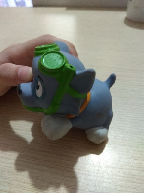 Chó bơi phun nước Paw Patrol (giao mẫu ngẫu nhiên)