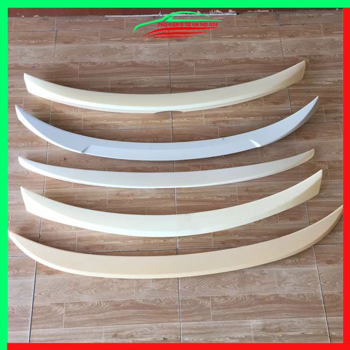 Đuôi gió sau xe liền cốp Altis 2014-2021 hàng mộc chưa sơn
