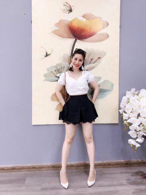 Quần sooc vải chân ren giả váy