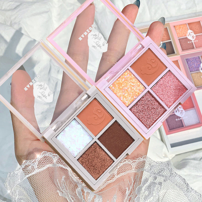 Bảng phấn mắt mini 4 màu hiệu ứng nhung mịn ánh kim | BigBuy360 - bigbuy360.vn