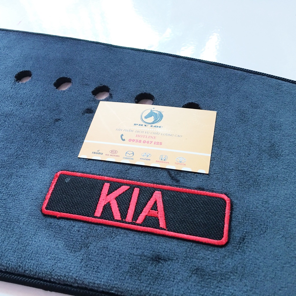 Thảm chống nắng taplo da vân cacbon xe tải KIA K200 K250 1 TẤN 9 2 TẤN