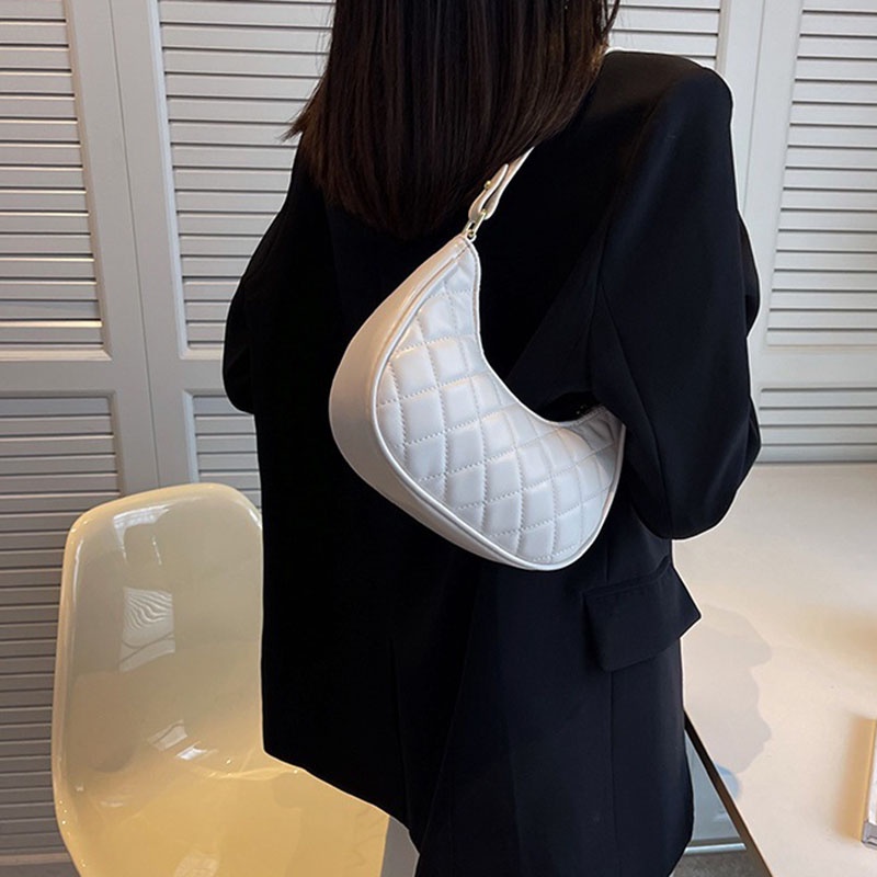 Túi đeo vai IELGY dưới cánh tay thêu chỉ niche dễ phối đồ cho nữ