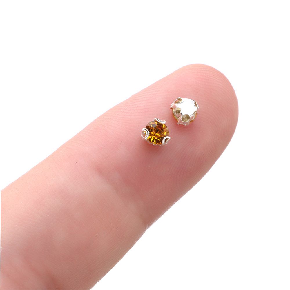 Set 50 Cúc Áo Kim Cương Mini Dễ Thương 4mm 1/6 Dùng Để May Quần Áo Búp Bê