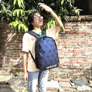 Balo phản quang tam giác nổi