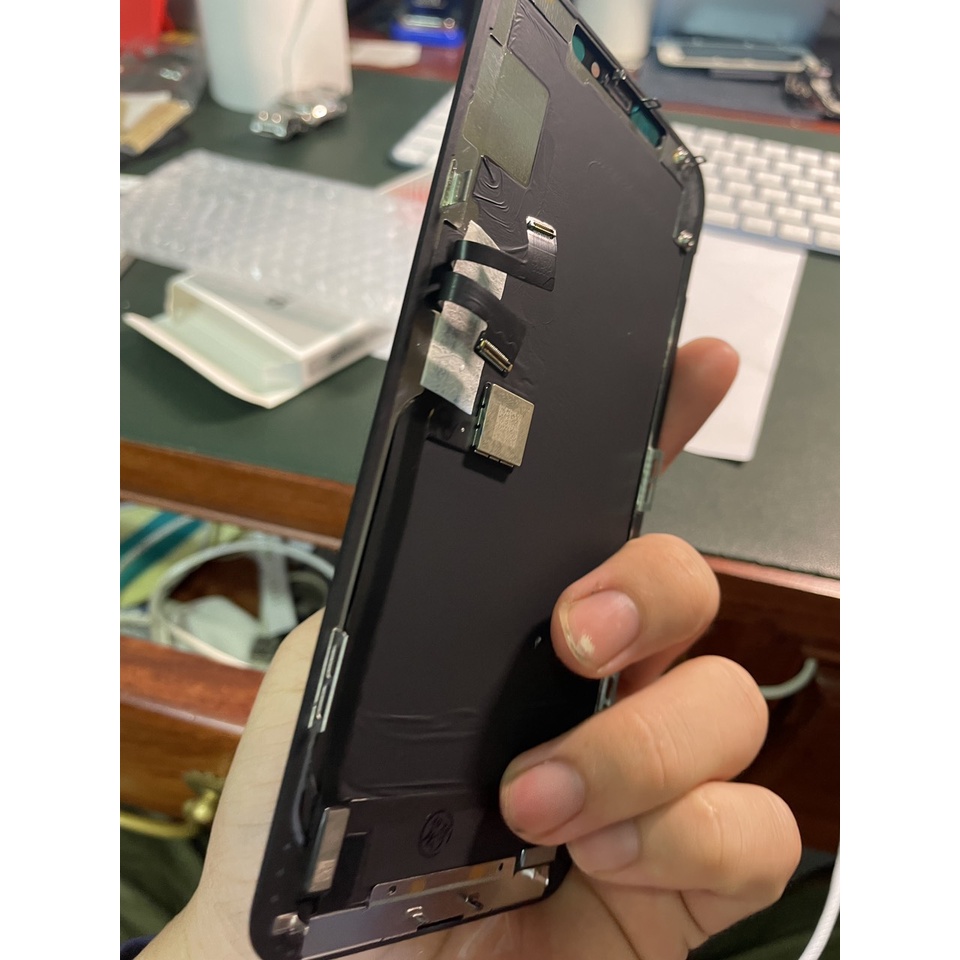 Màn hình 11 pro max zin ép kính tặng kèm bộ sửa để thay màn.