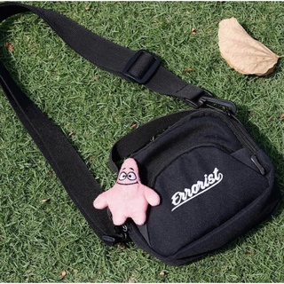 Túi ERRORIST pocket bag màu đen/trắng