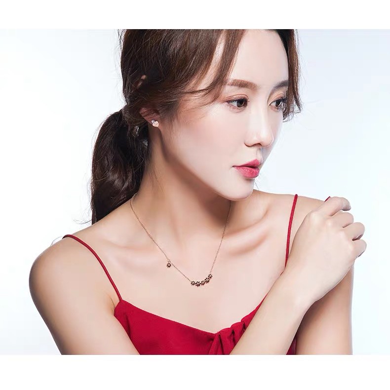 Dây Chuyền Thép Titan Mạ Vàng Hồng 18K Mặt Hình Hoa Cúc Nhỏ Phong Cách Cá Tính Phù Hợp Làm Quà Sinh Nhật