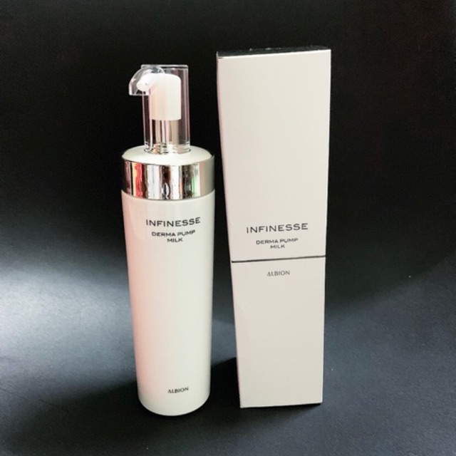 Sữa xoay Infinesse cung cấp ẩm và trẻ hoá