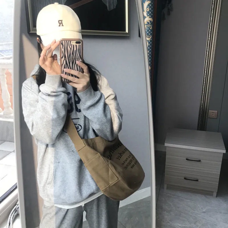 Túi Xách Vải Canvas In Chữ Phong Cách Retro Cho Học Sinh