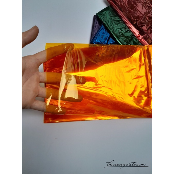 Giấy kiếng dán lồng đèn 70*100cm