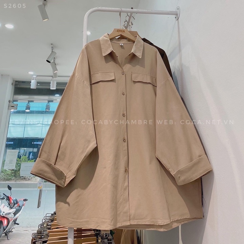 Áo sơ mi fom thụng .