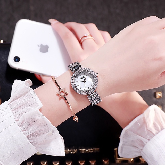 Đồng Hồ Nữ Kiểu Lắc Tay DZG Dây Kim Loại Viền Đá Siêu Sang Chảnh