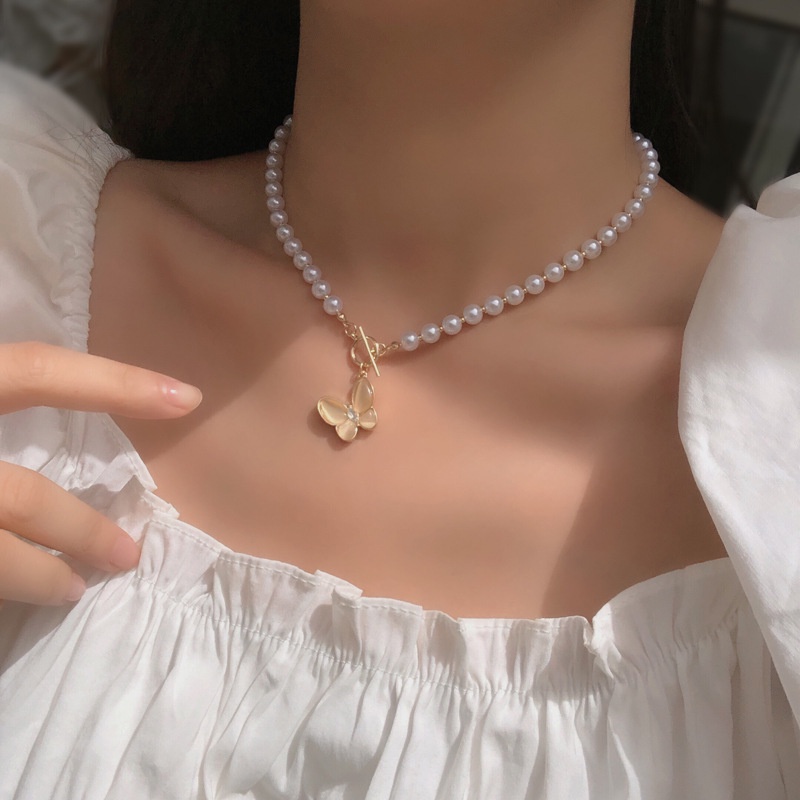 Vòng cổ Mặt Hình Bướm Đính Ngọc Trai Thời Trang Cho Nữ