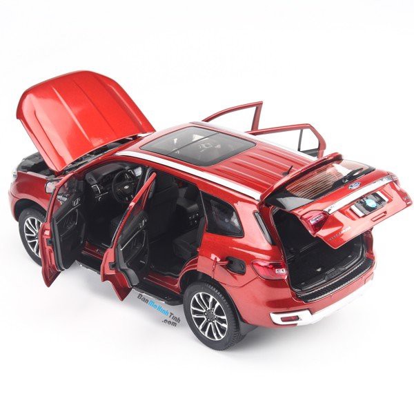 Mô hình xe Ford Everest Titanium 1:18 Dealer