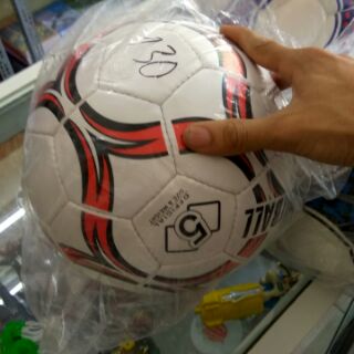 Bóng đá size 5 cho trẻ em, giá 100k