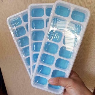 Khay đá silicon có nắp đậy
