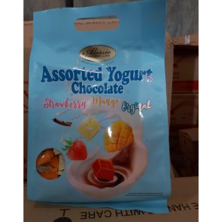Socola sữa chua thập cẩm Alessio 300g nhập khẩu malaysia