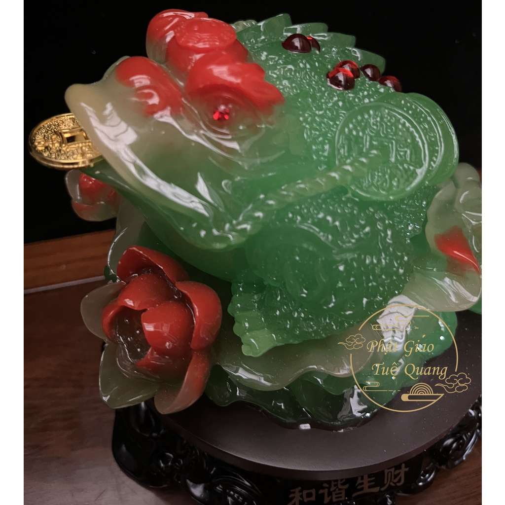 Cóc ( Thiềm Thừ ) Ngậm Đồng Tiền #27 Ngồi Trên Hoa Mẫu Đơn Đế gỗ  - Phật Giáo Tuệ Quang