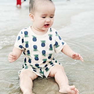 Set đồ hoạ tiết dứa