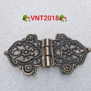 Bản lề hoa văn cổ điển